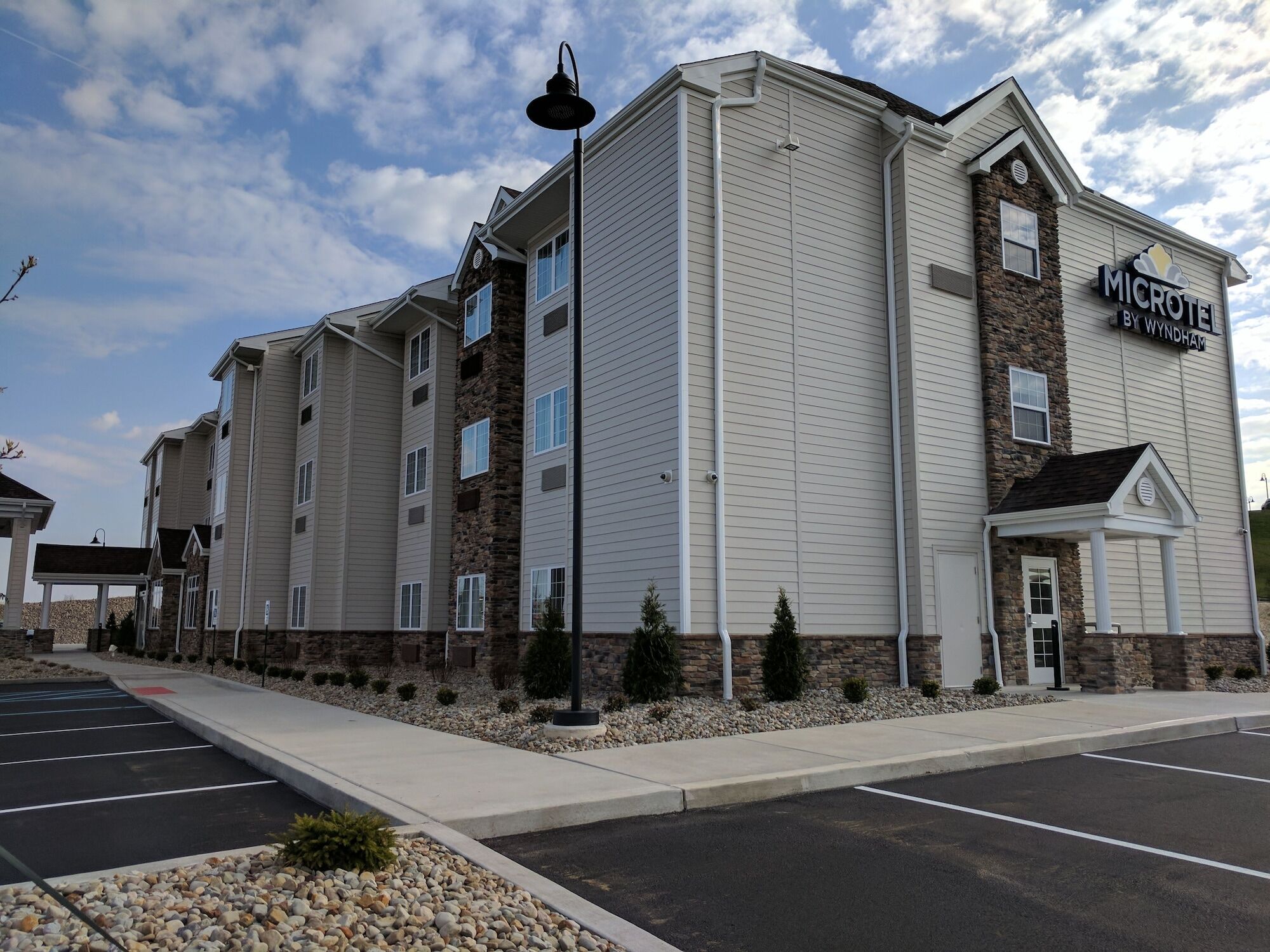 Microtel Inn & Suites By Wyndham Clarion Exterior foto