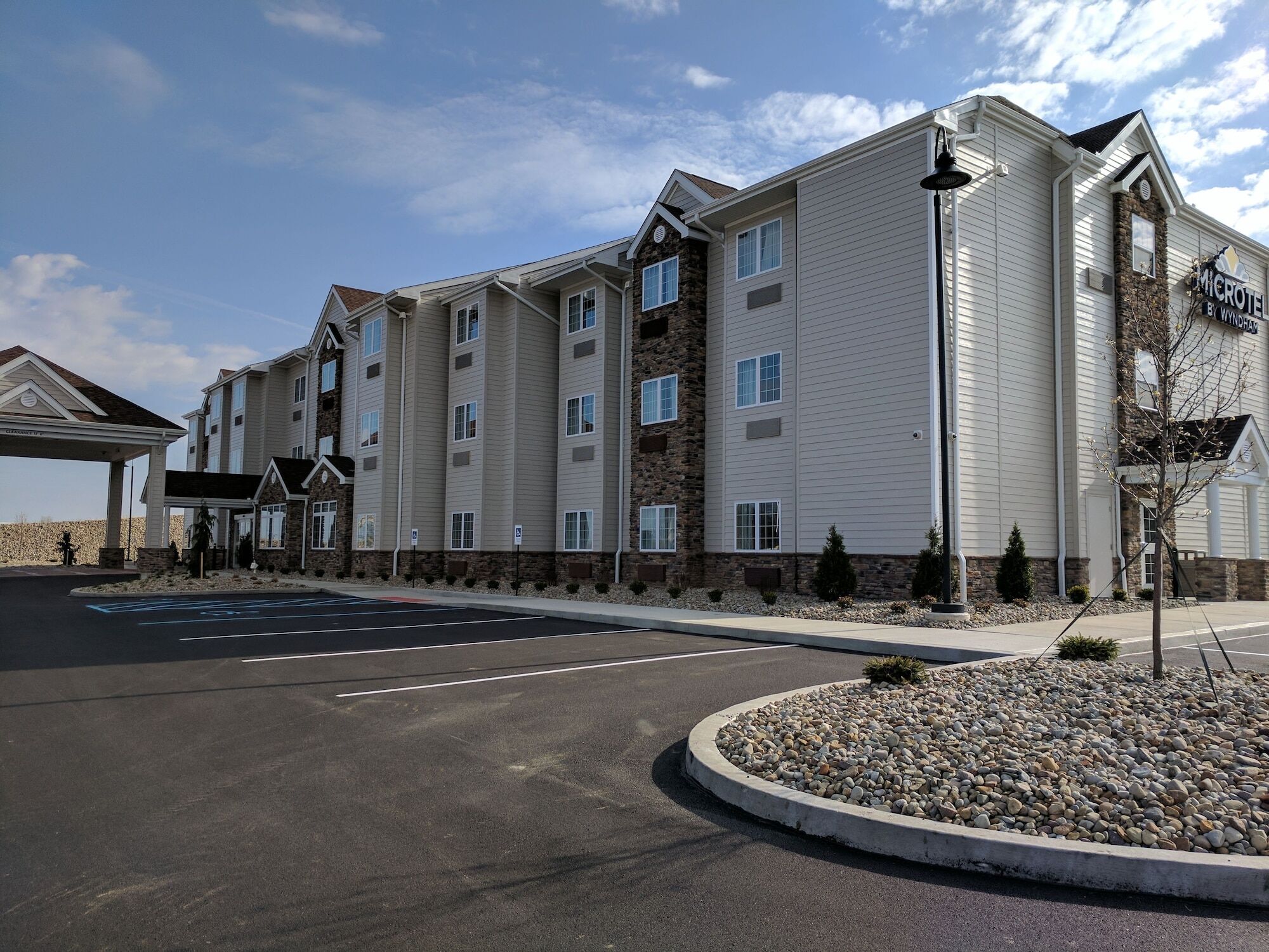 Microtel Inn & Suites By Wyndham Clarion Exterior foto